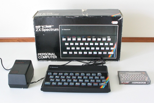 Spectrum with box, PSU and Horizons tape