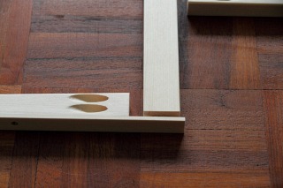 Click to see a larger picture of Couch table detail