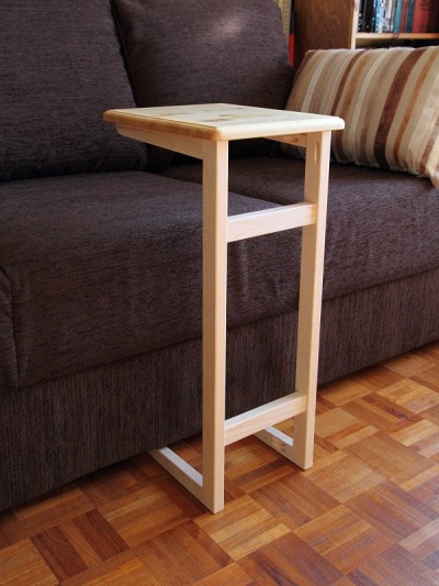 Click to see a larger picture of Couch table