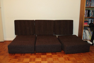 Click to see a larger picture of Nabru sofa